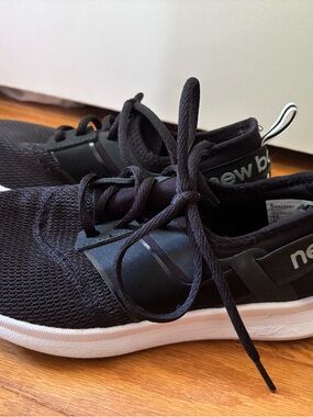 New Balance Black and White Women's Knit Lace-Up Sneakers